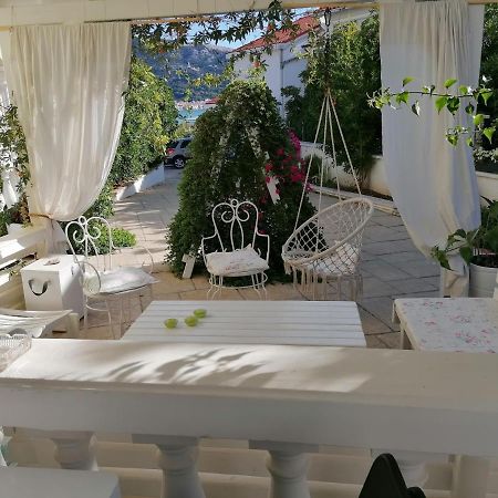 Studio Apartman Villa Juras Baška Exterior foto